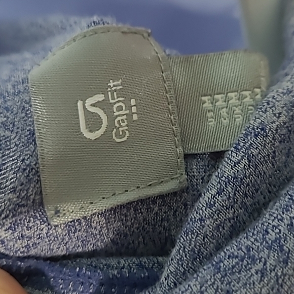 Gap Fit Cowl Neck Top - Picture 7 of 8